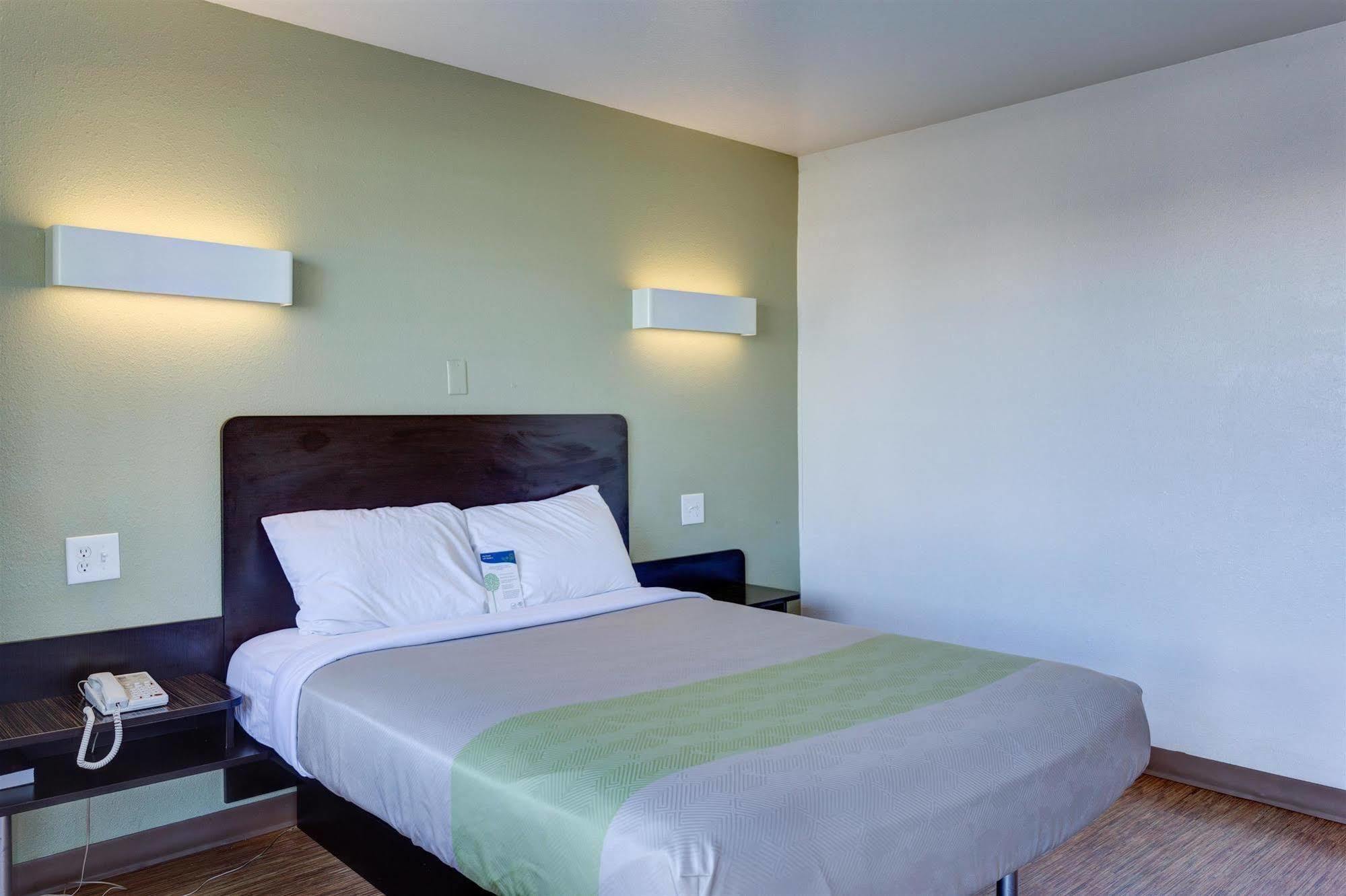 Americas Best Value Inn Bowling Green Eksteriør billede
