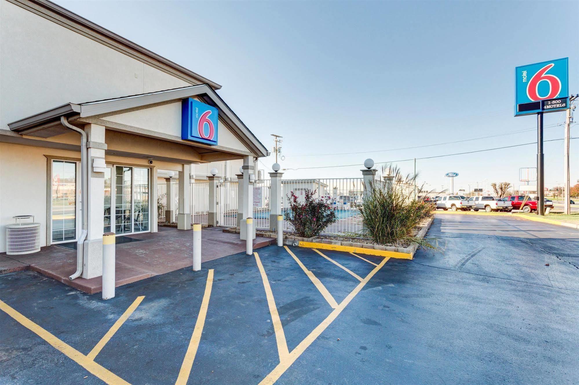 Americas Best Value Inn Bowling Green Eksteriør billede