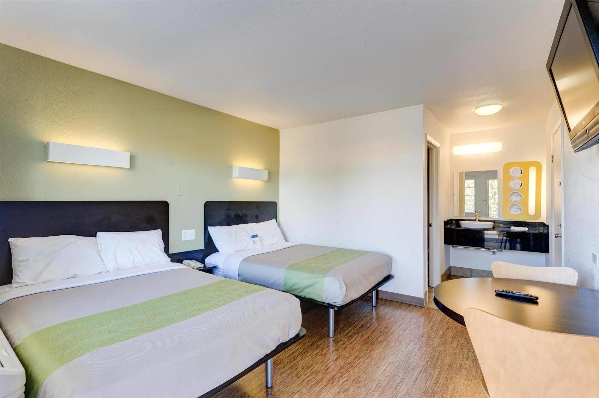 Americas Best Value Inn Bowling Green Eksteriør billede